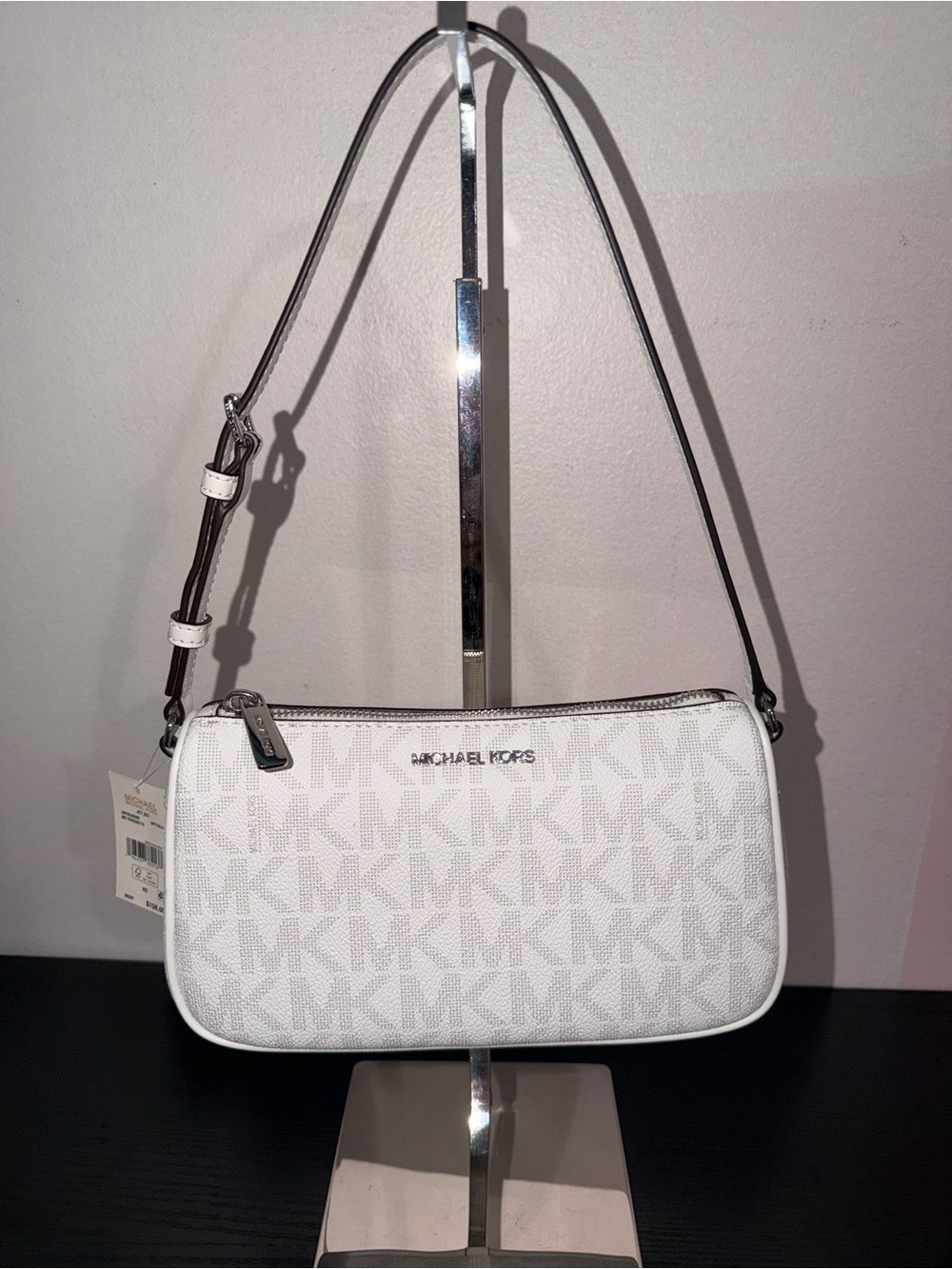 Michael Kors Jet Set Medium Pouchette NWT Optic White